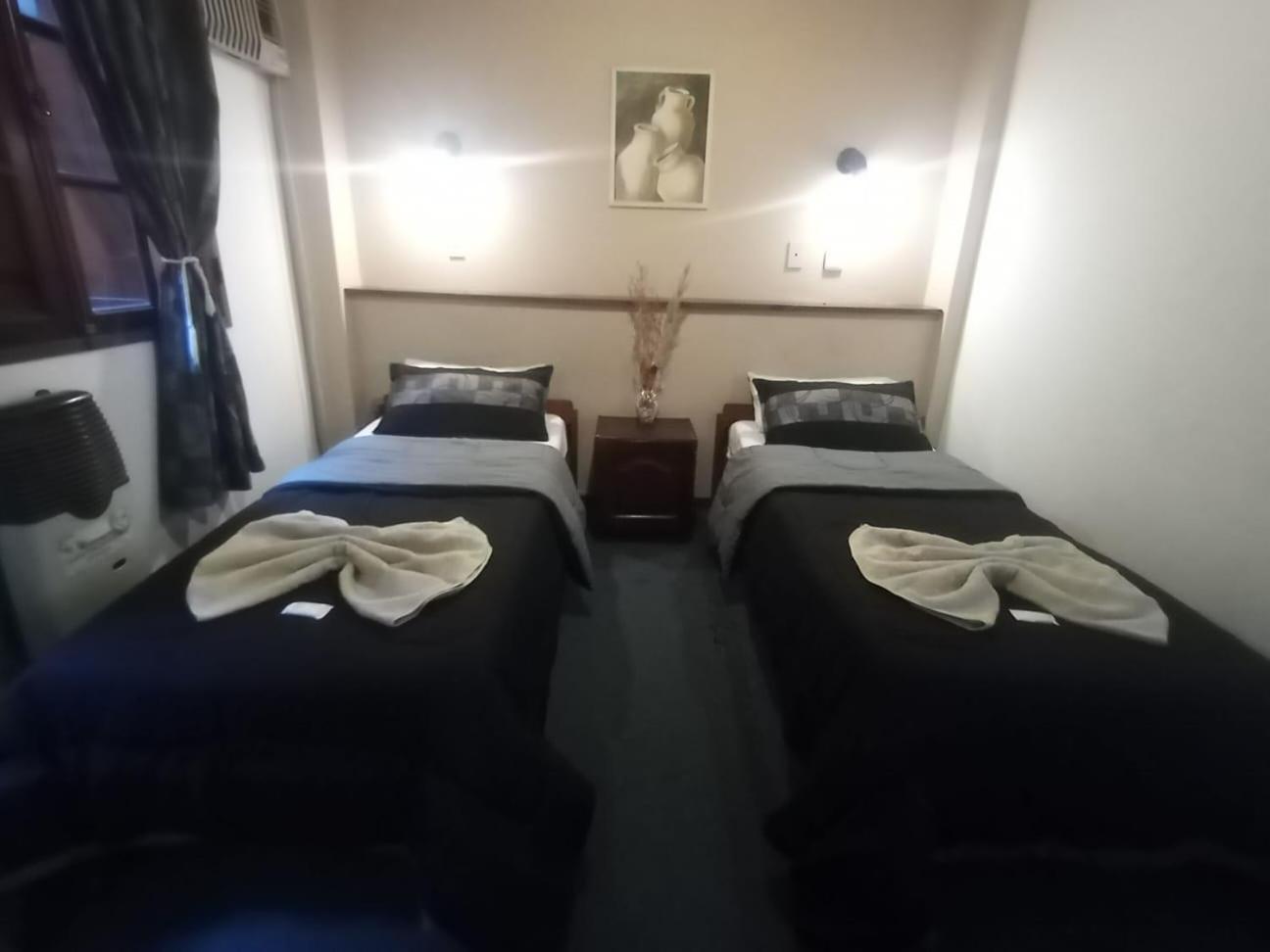 Hostel & Spa Mediterranea Córdoba Extérieur photo